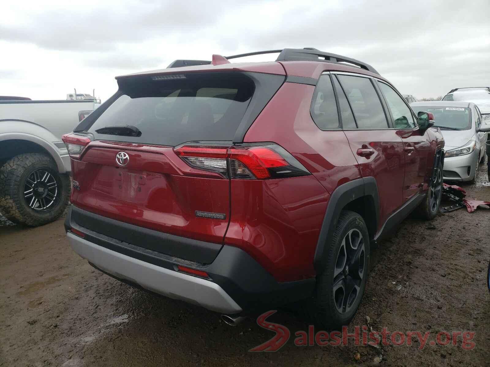 2T3J1RFVXKW003933 2019 TOYOTA RAV4