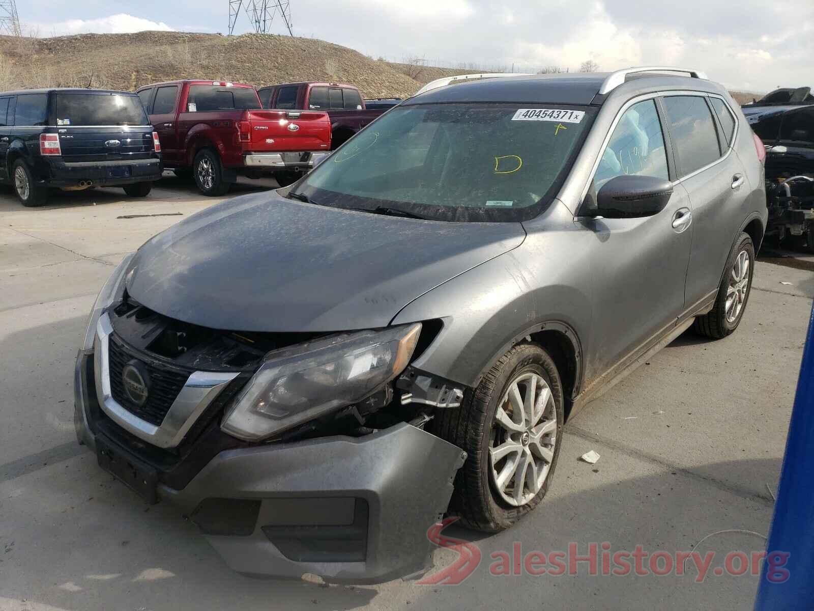 KNMAT2MT1JP547850 2018 NISSAN ROGUE