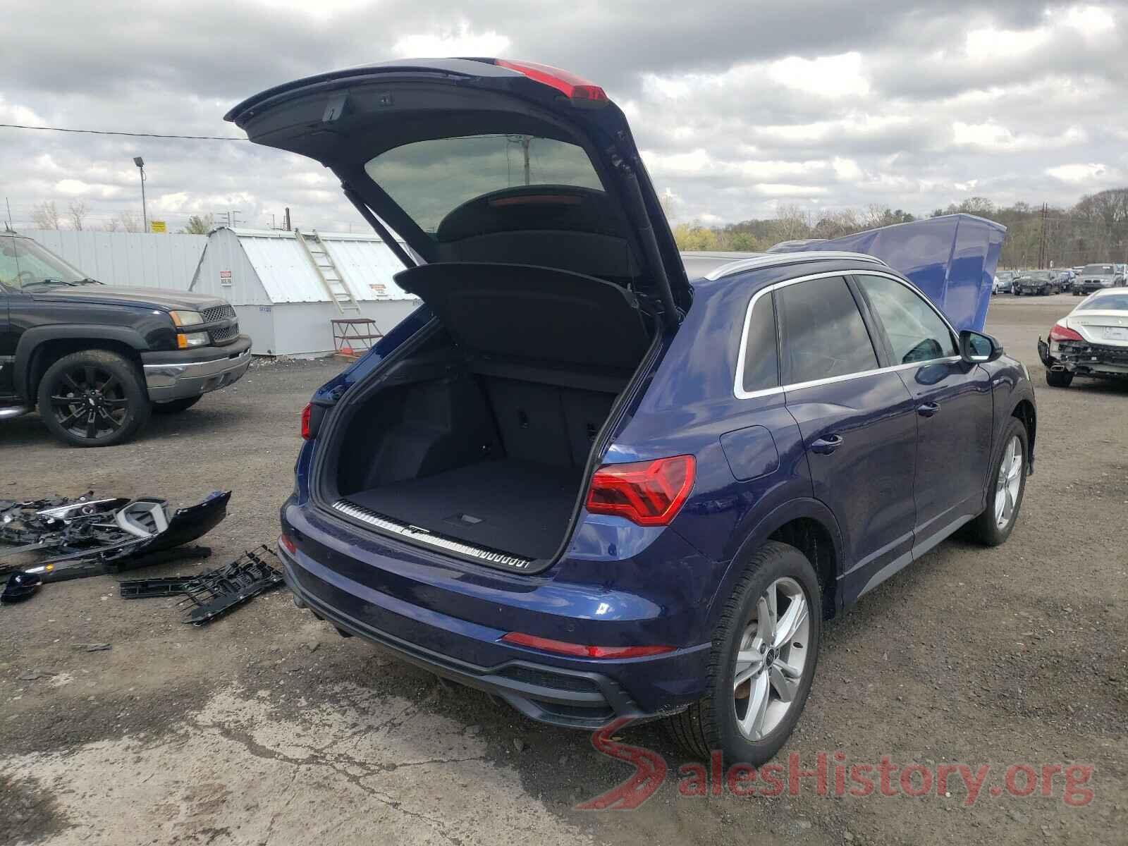 WA1DECF35M1026710 2021 AUDI Q3