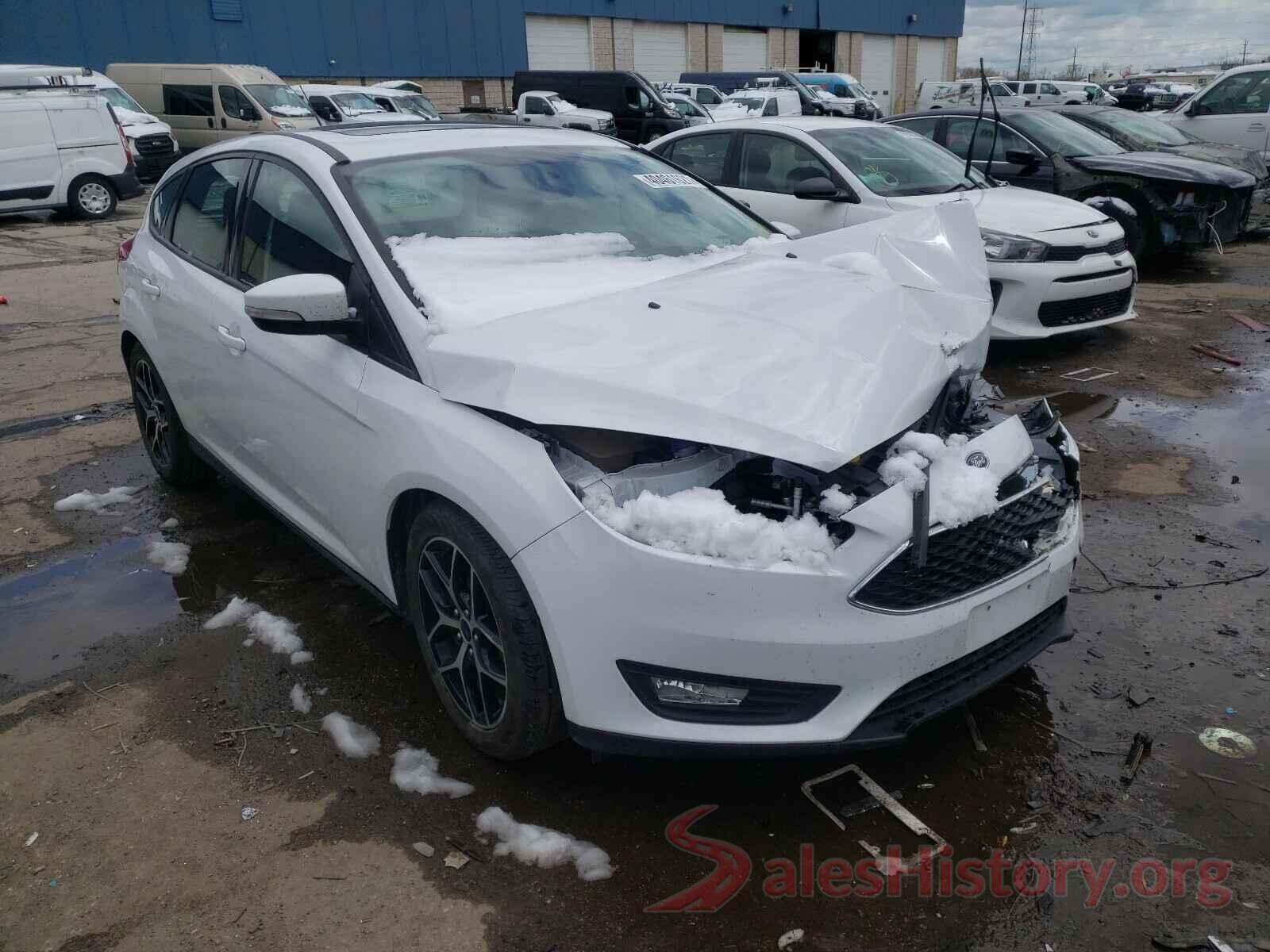 1FADP3M20JL300721 2018 FORD FOCUS