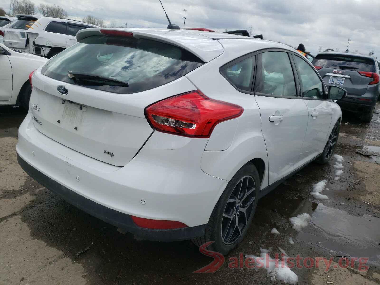 1FADP3M20JL300721 2018 FORD FOCUS