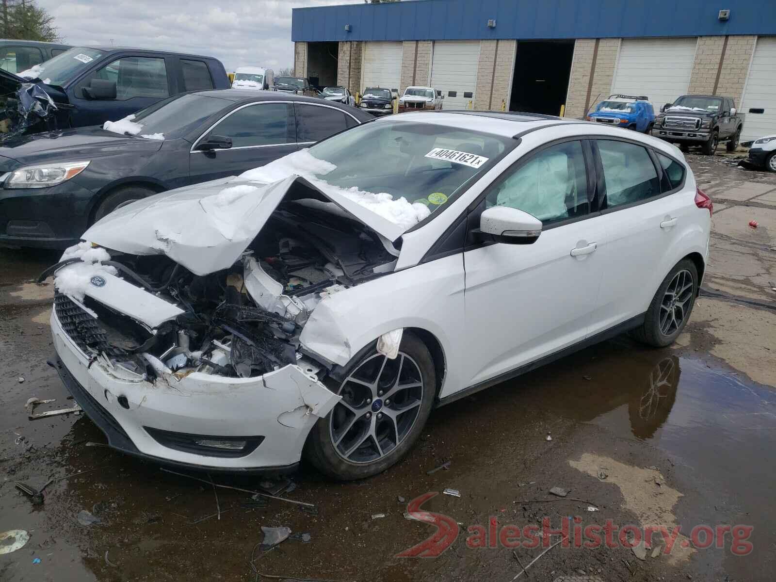 1FADP3M20JL300721 2018 FORD FOCUS