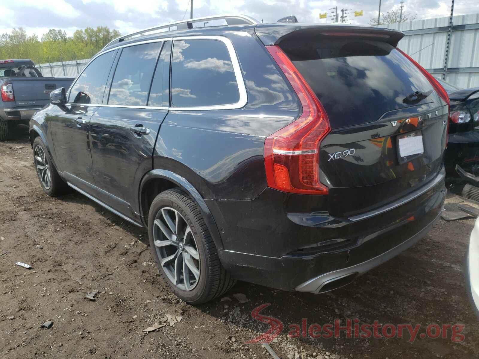 YV4A22PK3H1137065 2017 VOLVO XC90