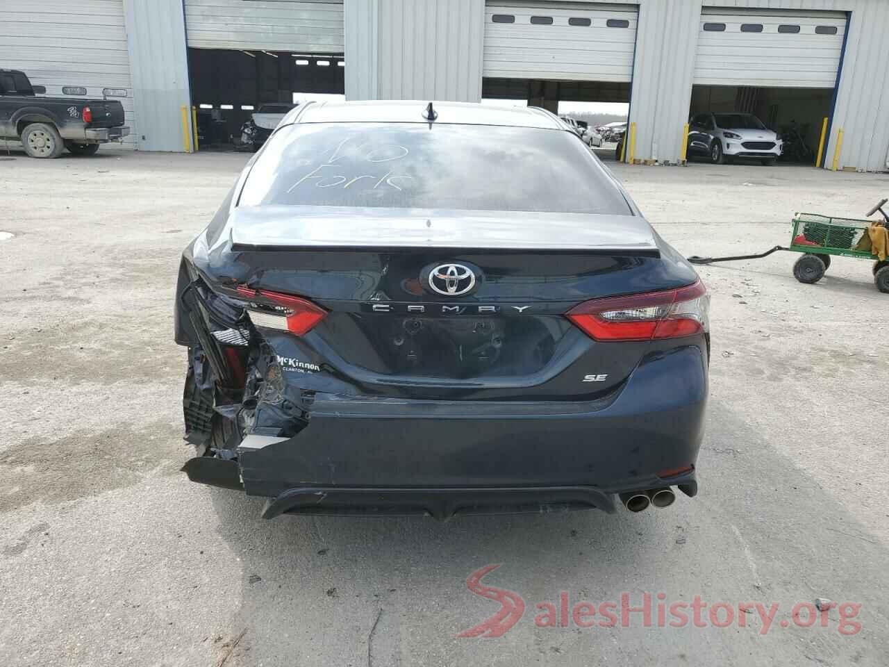 4T1S11AK9MU588695 2021 TOYOTA CAMRY