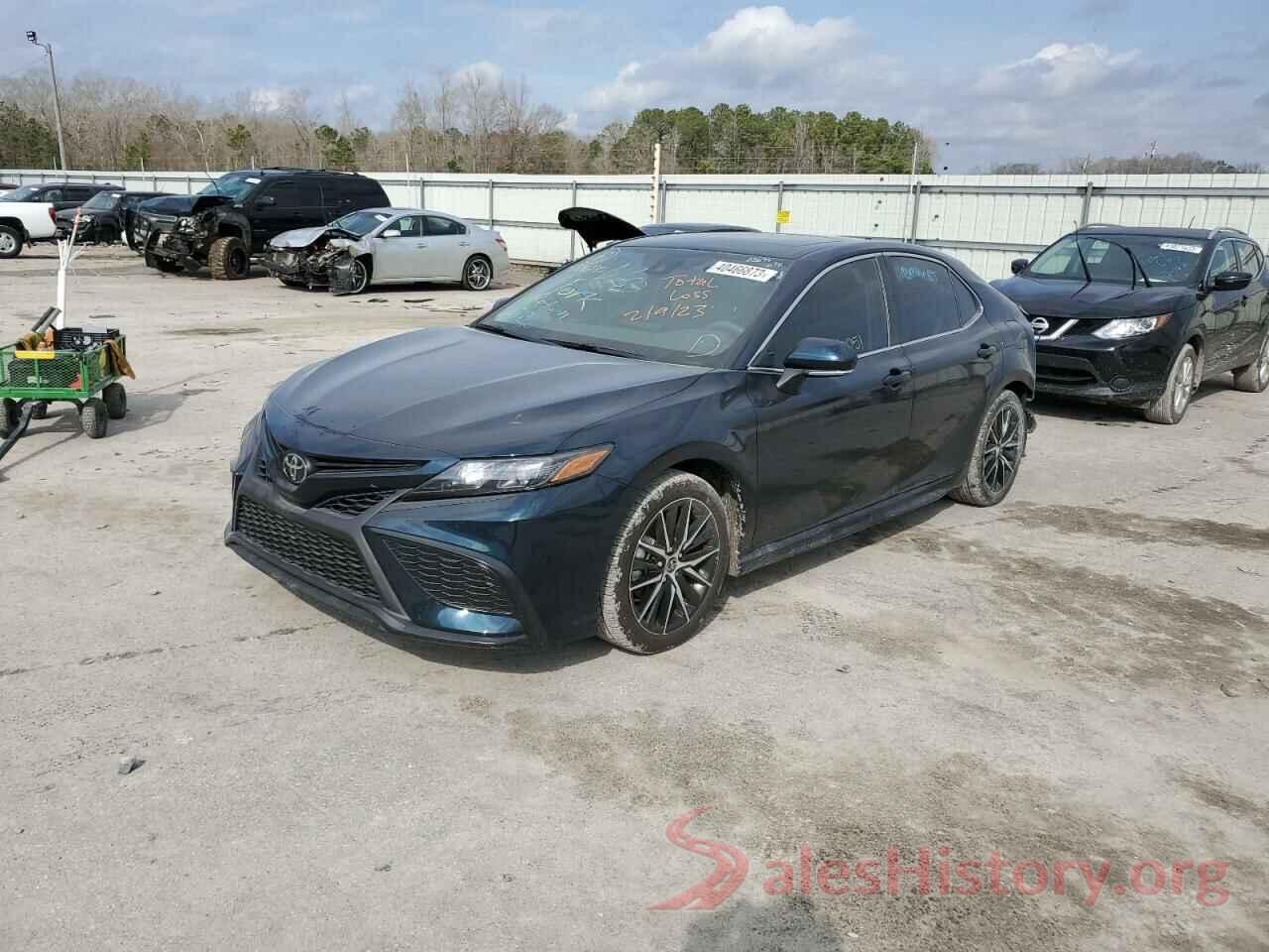 4T1S11AK9MU588695 2021 TOYOTA CAMRY