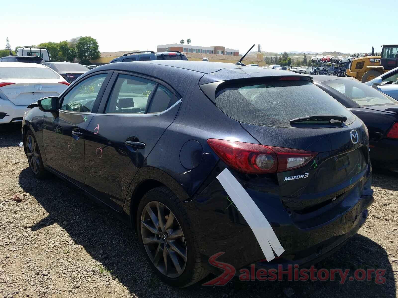 3MZBN1L32JM192152 2018 MAZDA 3