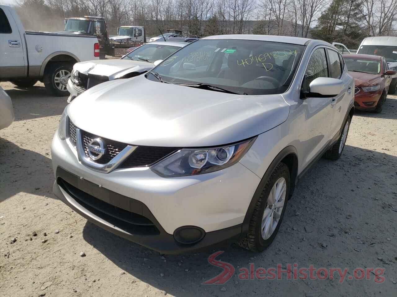 JN1BJ1CRXHW136895 2017 NISSAN ROGUE