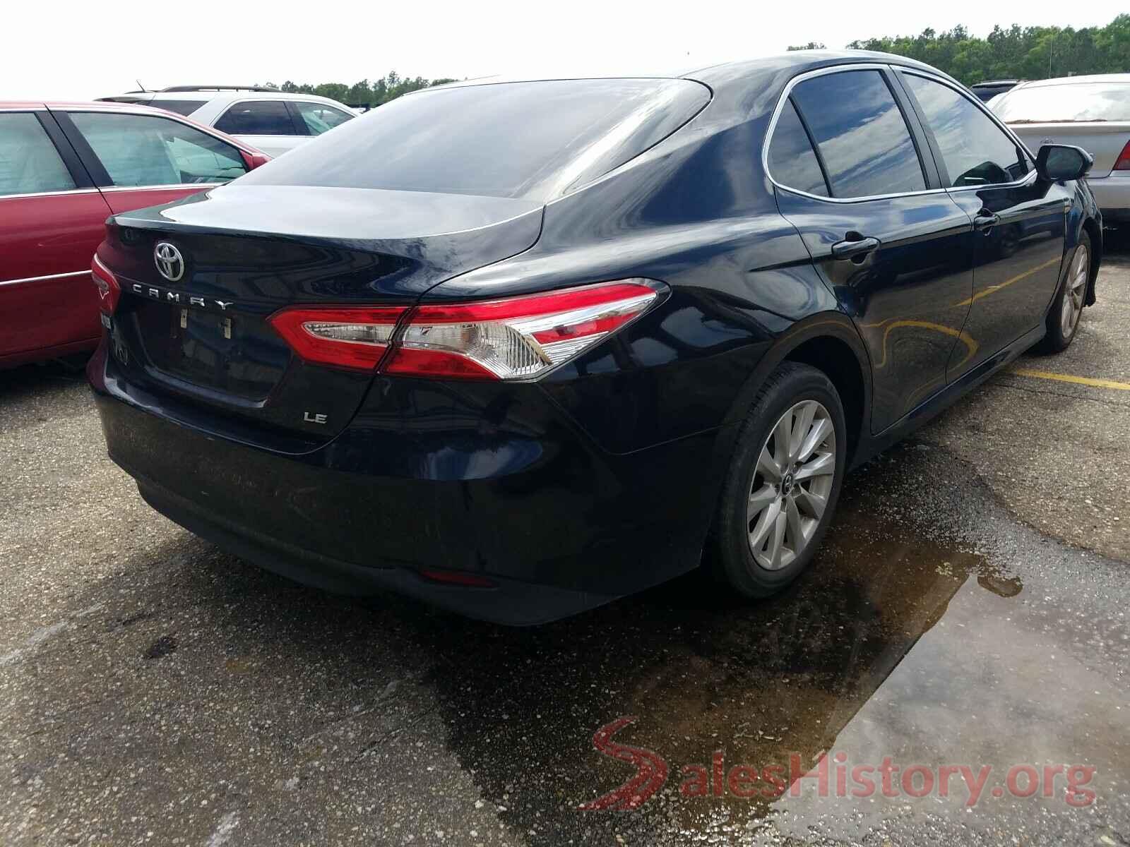 4T1B11HK5JU614209 2018 TOYOTA CAMRY