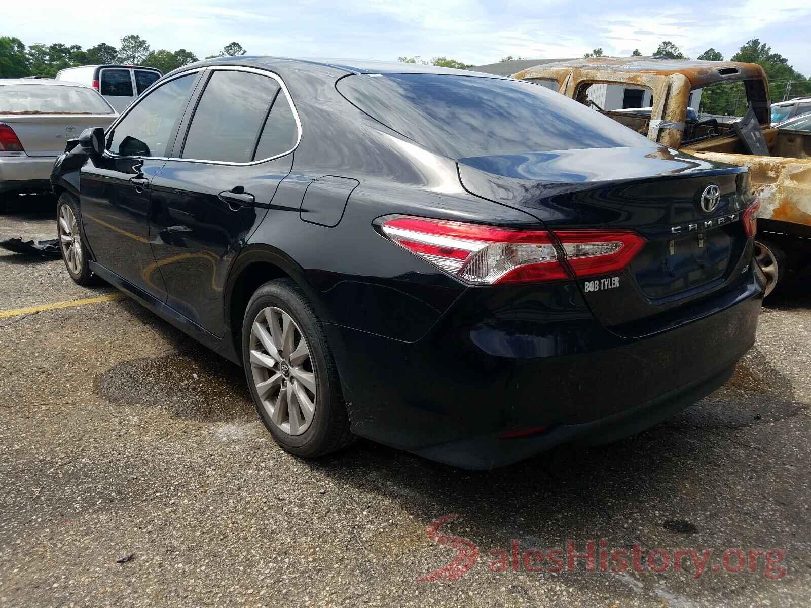 4T1B11HK5JU614209 2018 TOYOTA CAMRY