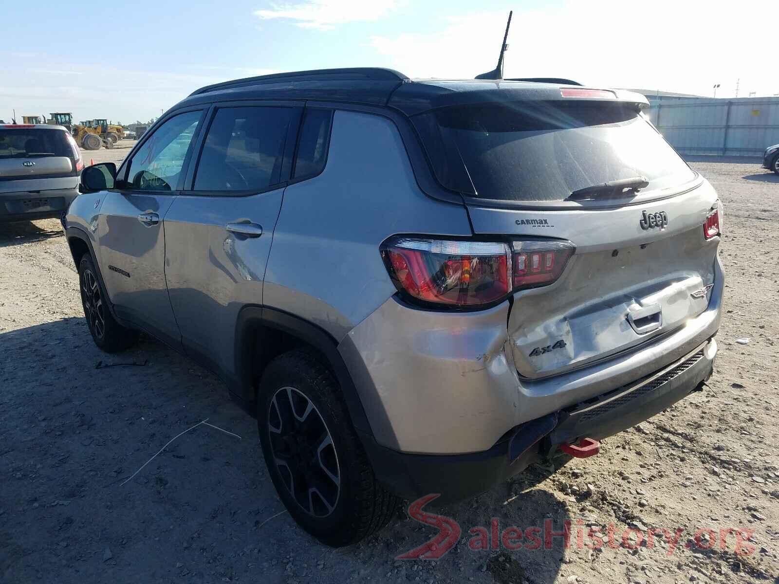 3C4NJDDB8KT739967 2019 JEEP COMPASS