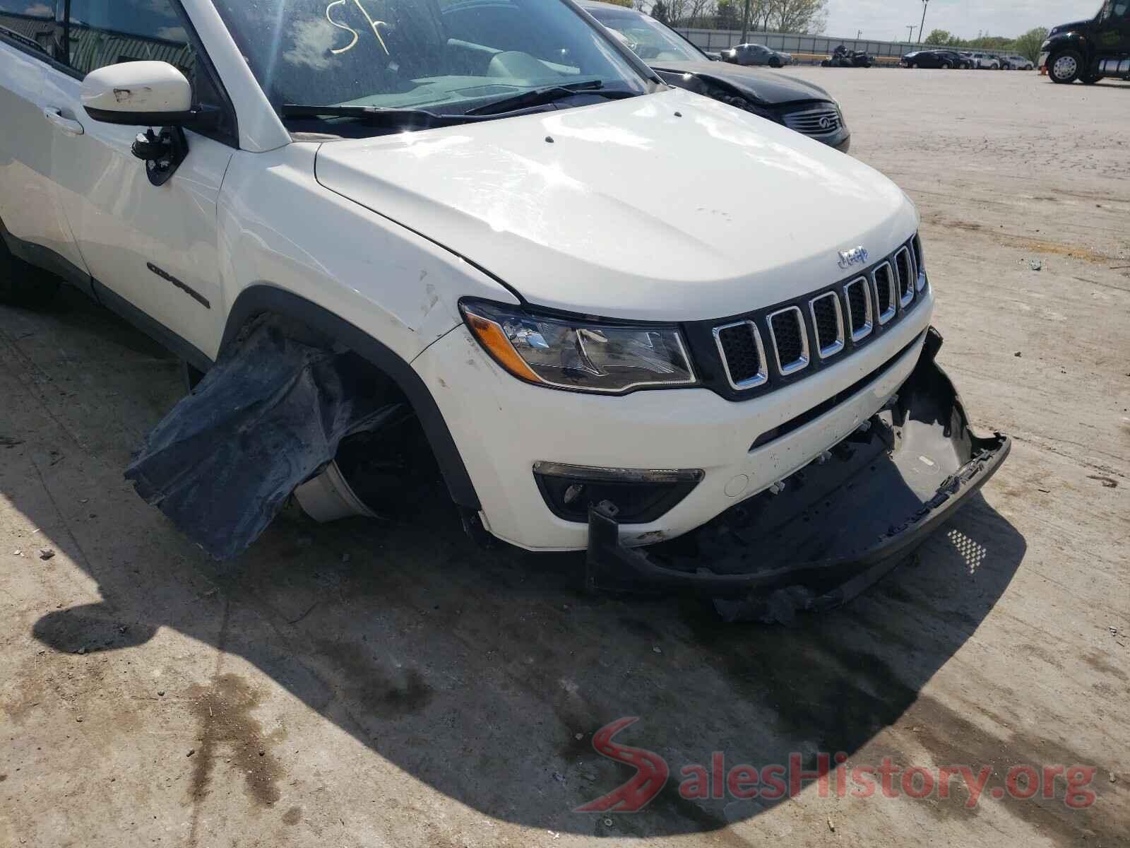 3C4NJDBB5JT479075 2018 JEEP COMPASS