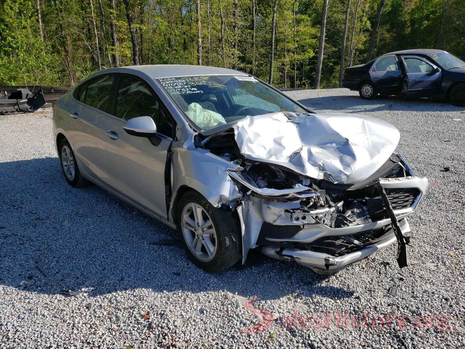 1G1BE5SM9J7106746 2018 CHEVROLET CRUZE