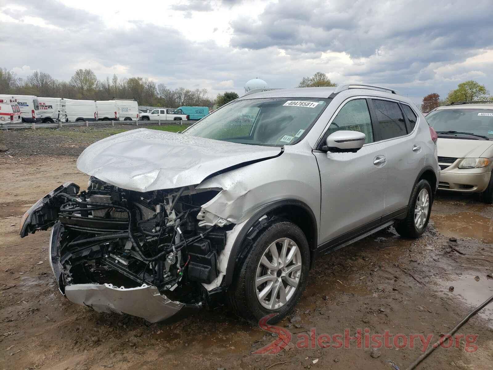 5N1AT2MV1JC832889 2018 NISSAN ROGUE