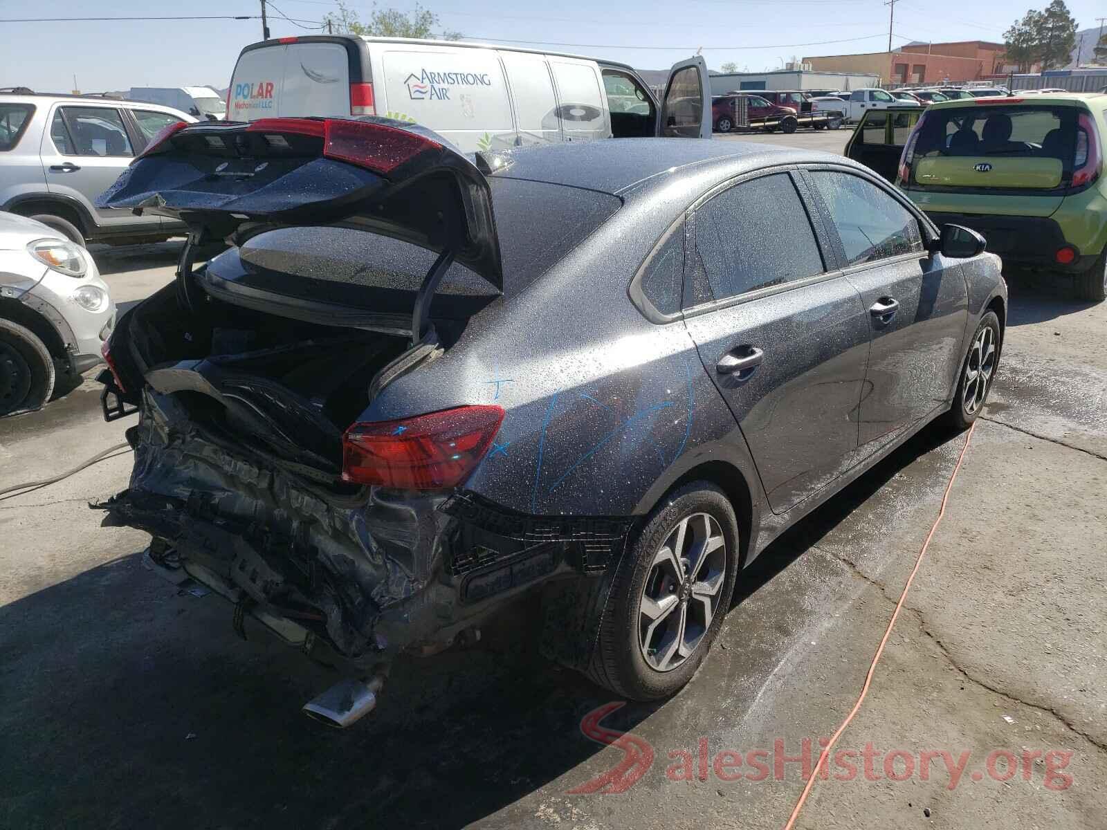 3KPF24AD3KE138929 2019 KIA FORTE