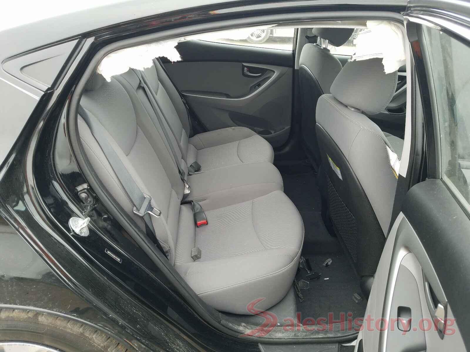 5NPDH4AE8GH744308 2016 HYUNDAI ELANTRA