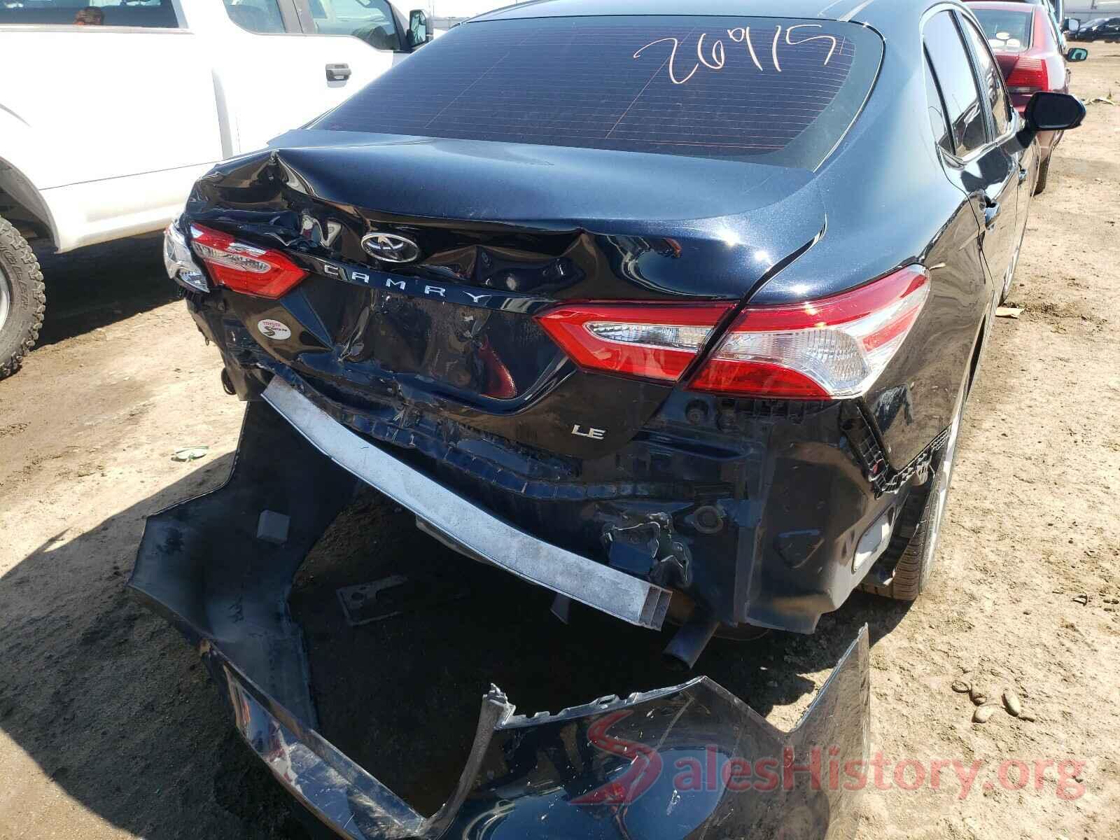 4T1B11HK7JU513950 2018 TOYOTA CAMRY