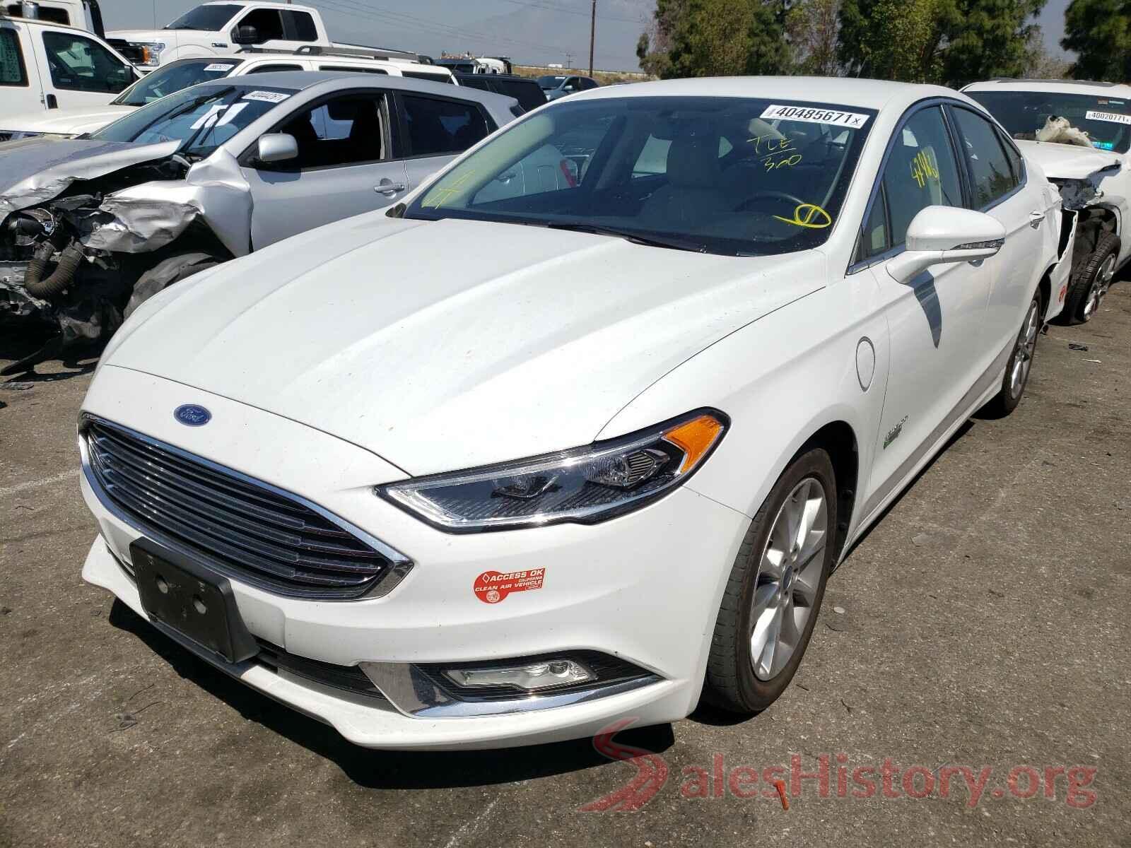 3FA6P0SU3JR110635 2018 FORD FUSION