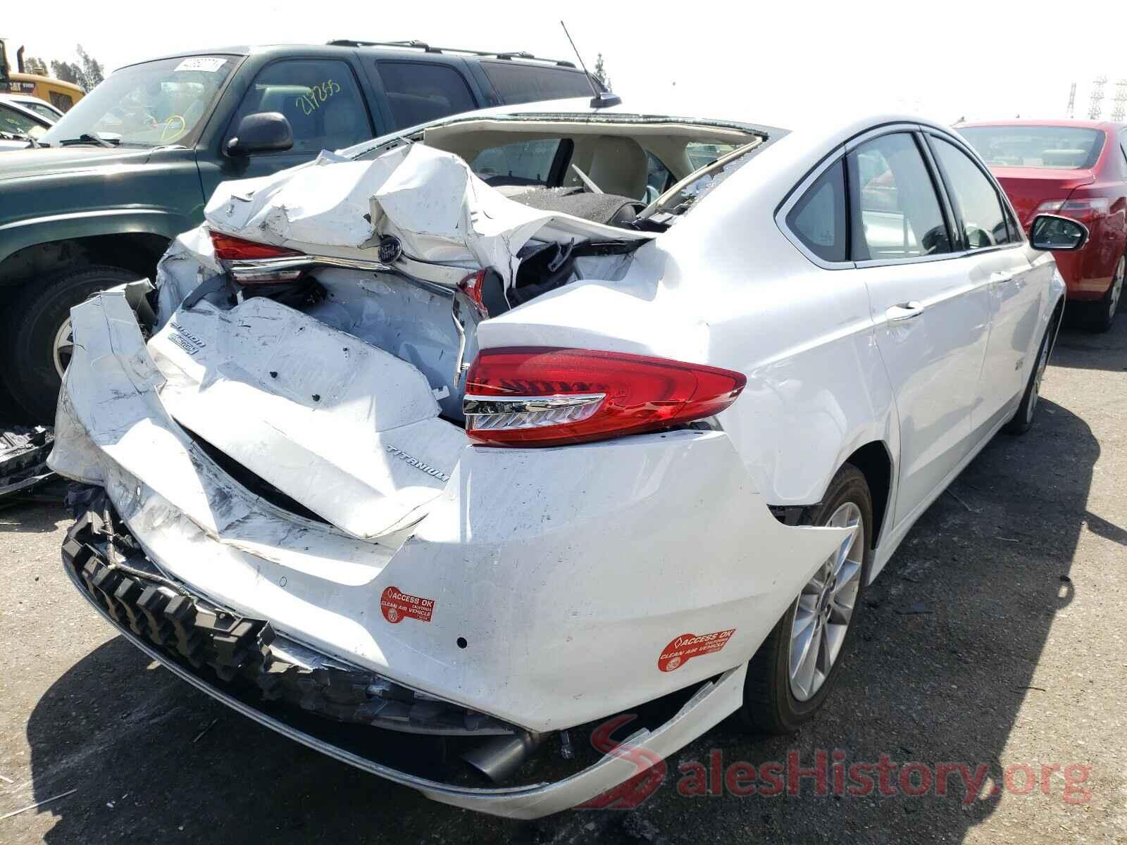 3FA6P0SU3JR110635 2018 FORD FUSION