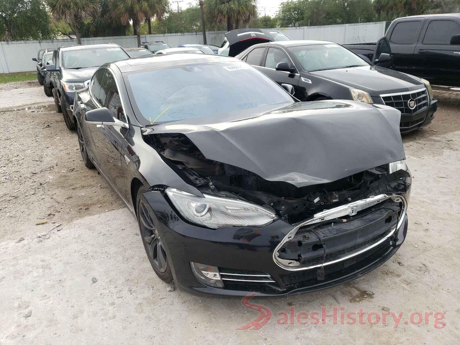 5YJSA1E44FF109563 2015 TESLA MODEL S