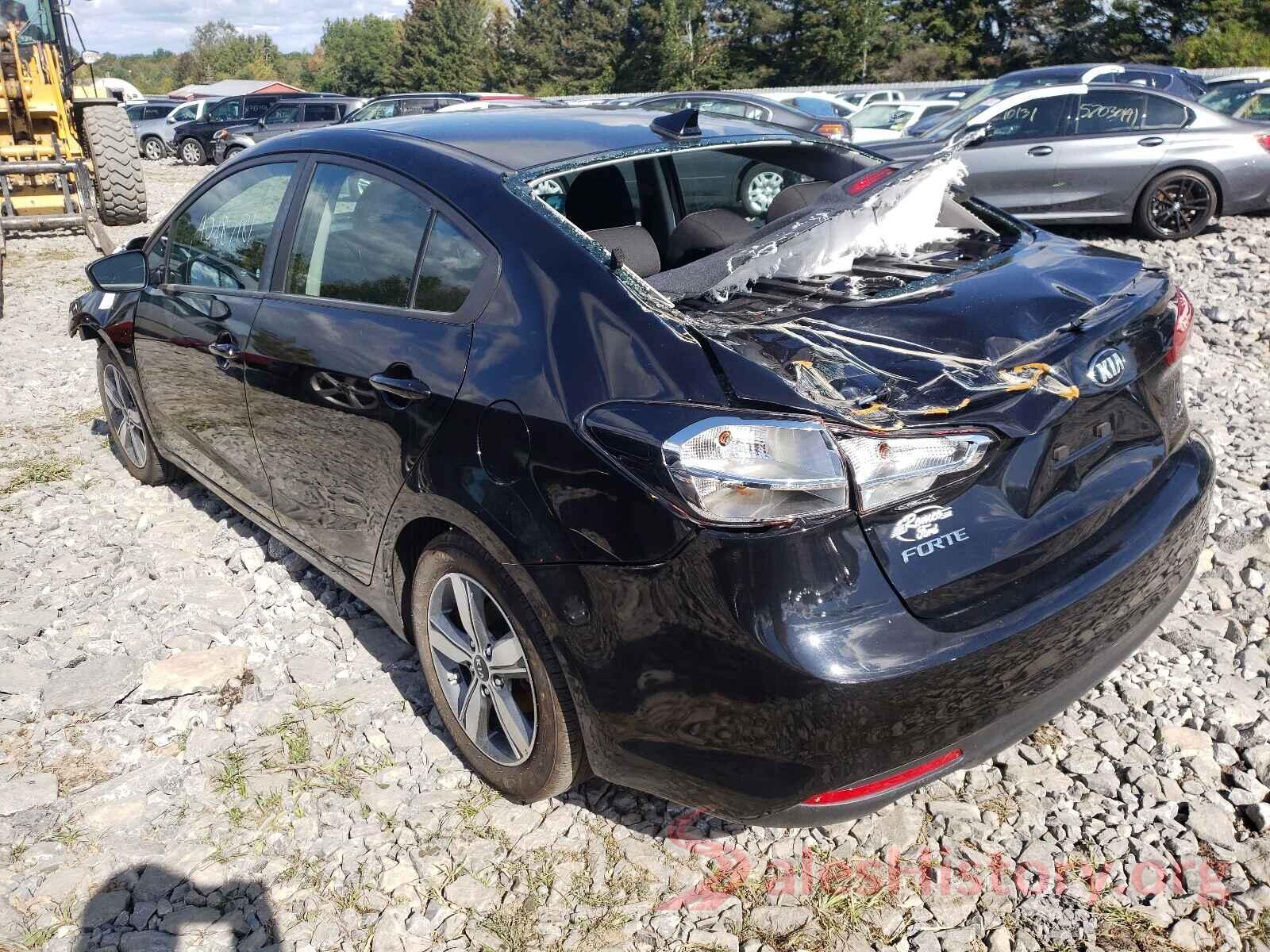 3KPFL4A7XJE176633 2018 KIA FORTE