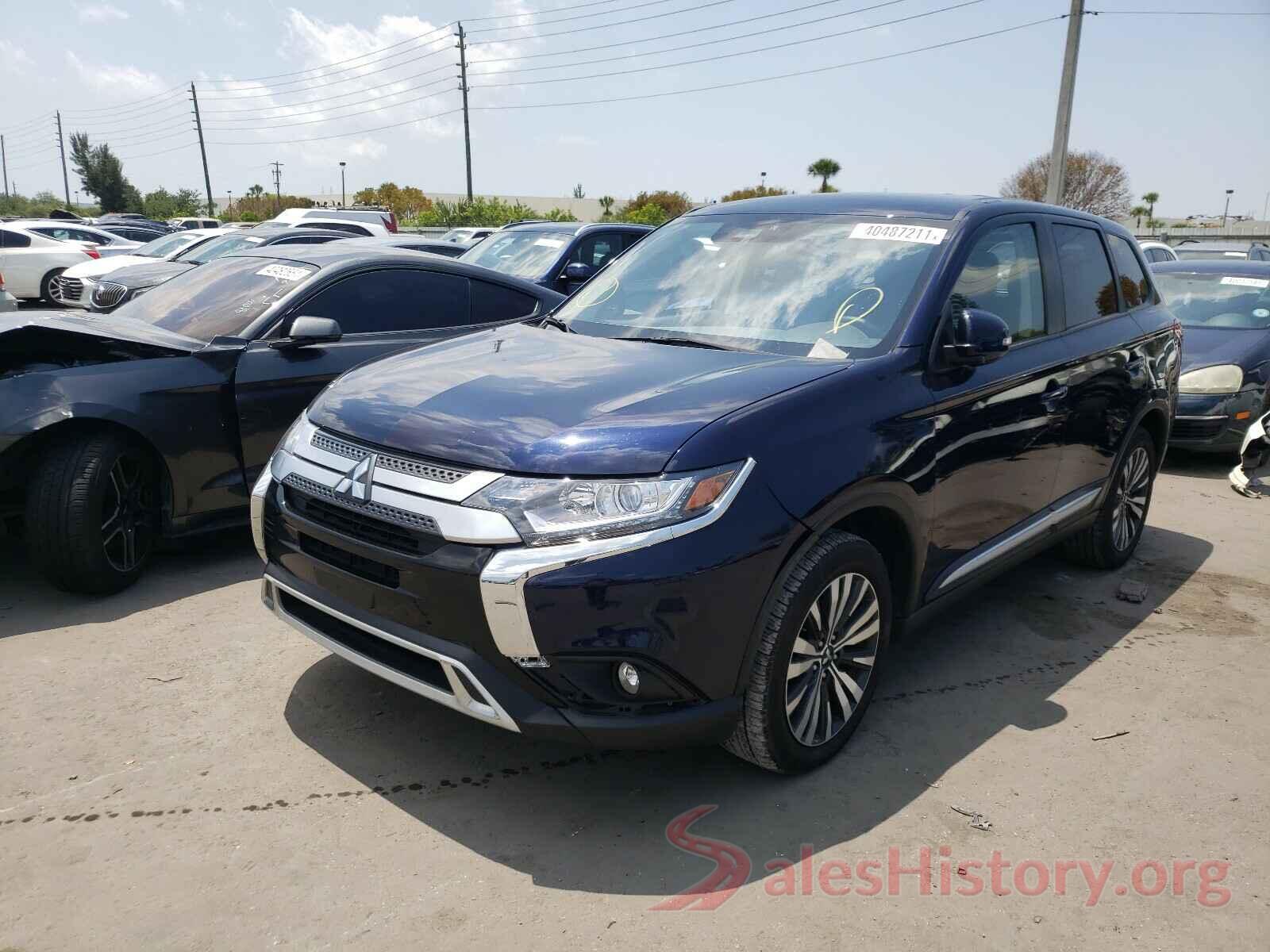 JA4AD3A39LZ014038 2020 MITSUBISHI OUTLANDER