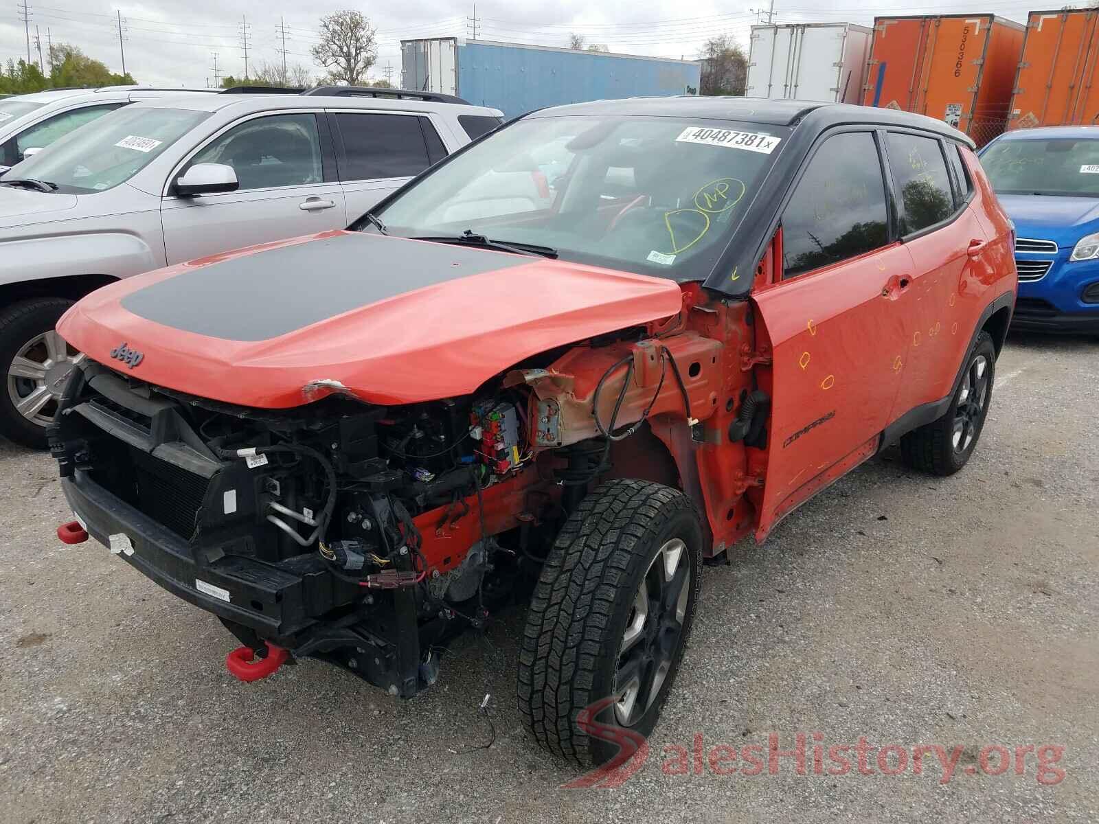 3C4NJDDB1JT151097 2018 JEEP COMPASS