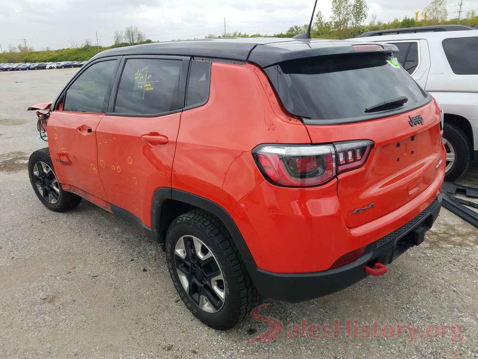 3C4NJDDB1JT151097 2018 JEEP COMPASS