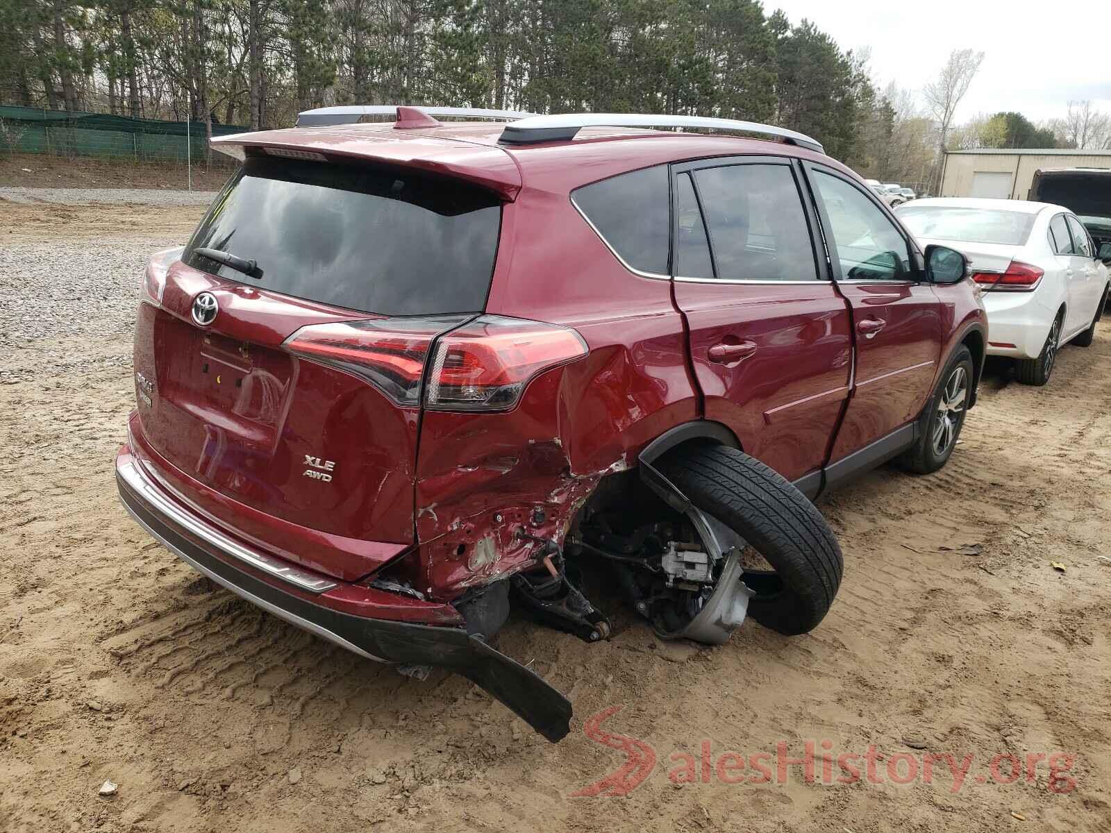 2T3RFREVXJW770055 2018 TOYOTA RAV4