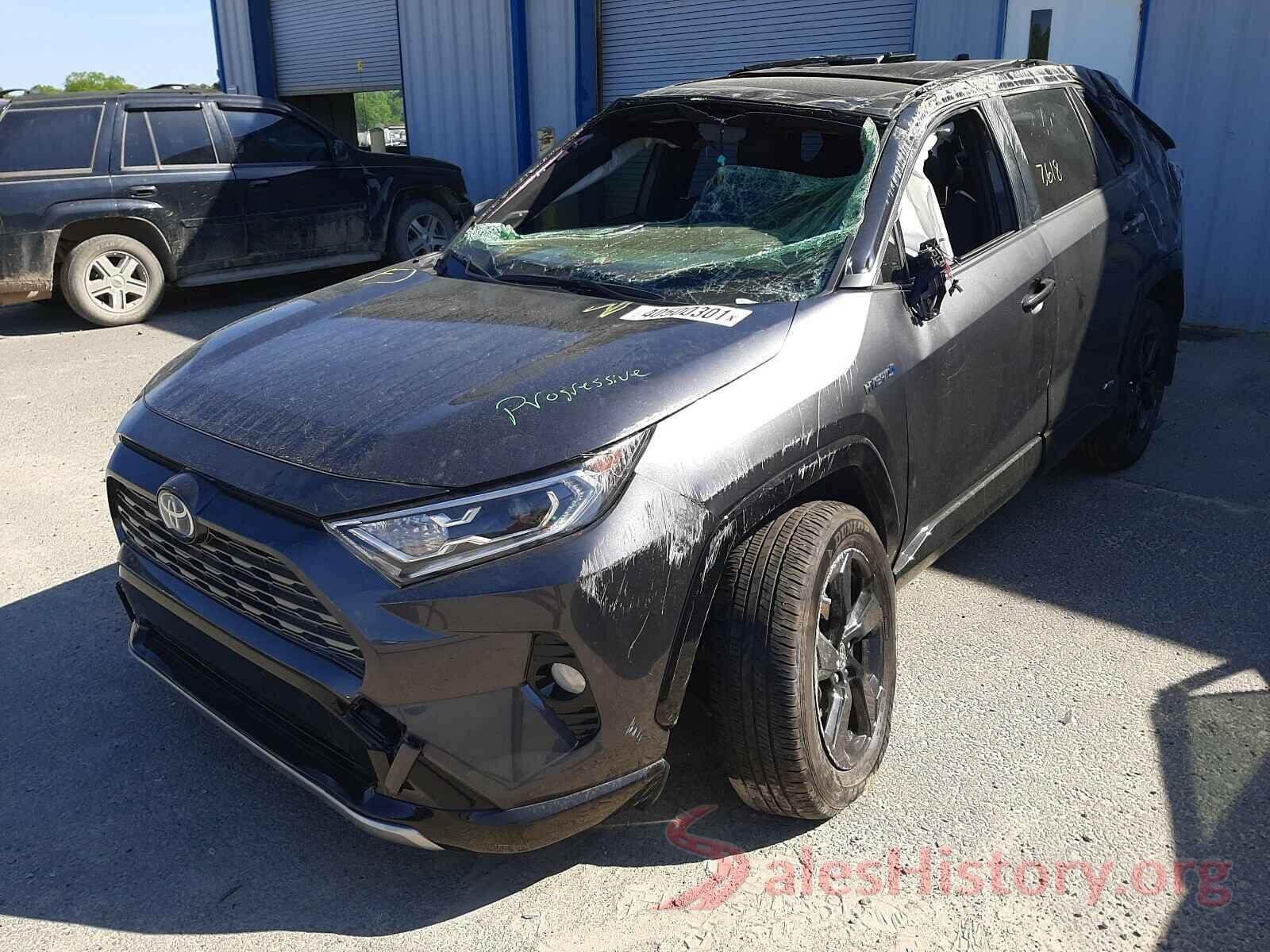 JTMEWRFV2LJ047430 2020 TOYOTA RAV4