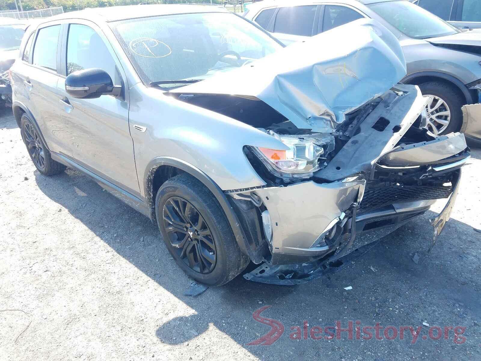 JA4AR3AUXJZ021071 2018 MITSUBISHI OUTLANDER