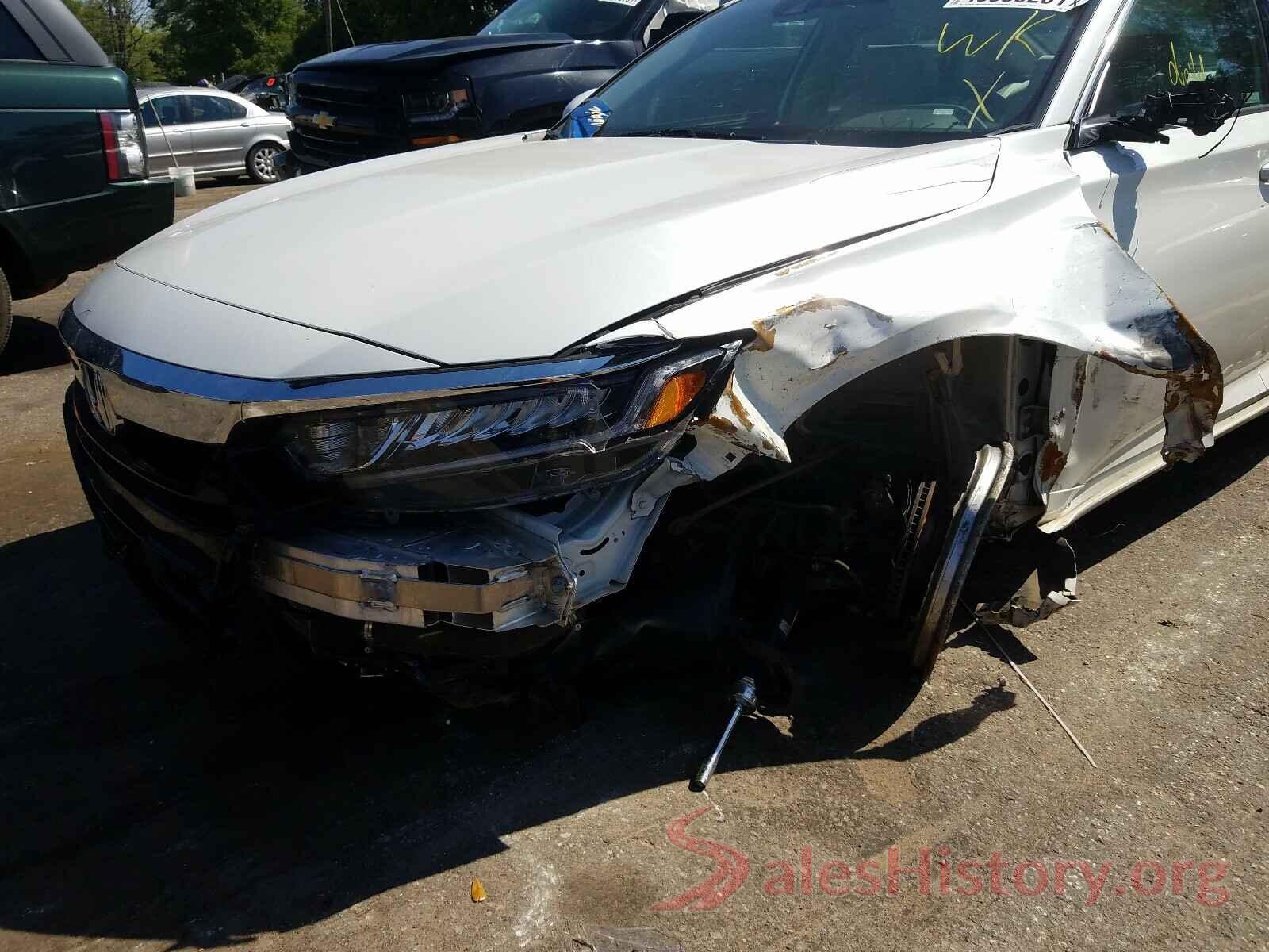 1HGCV1F13KA017071 2019 HONDA ACCORD