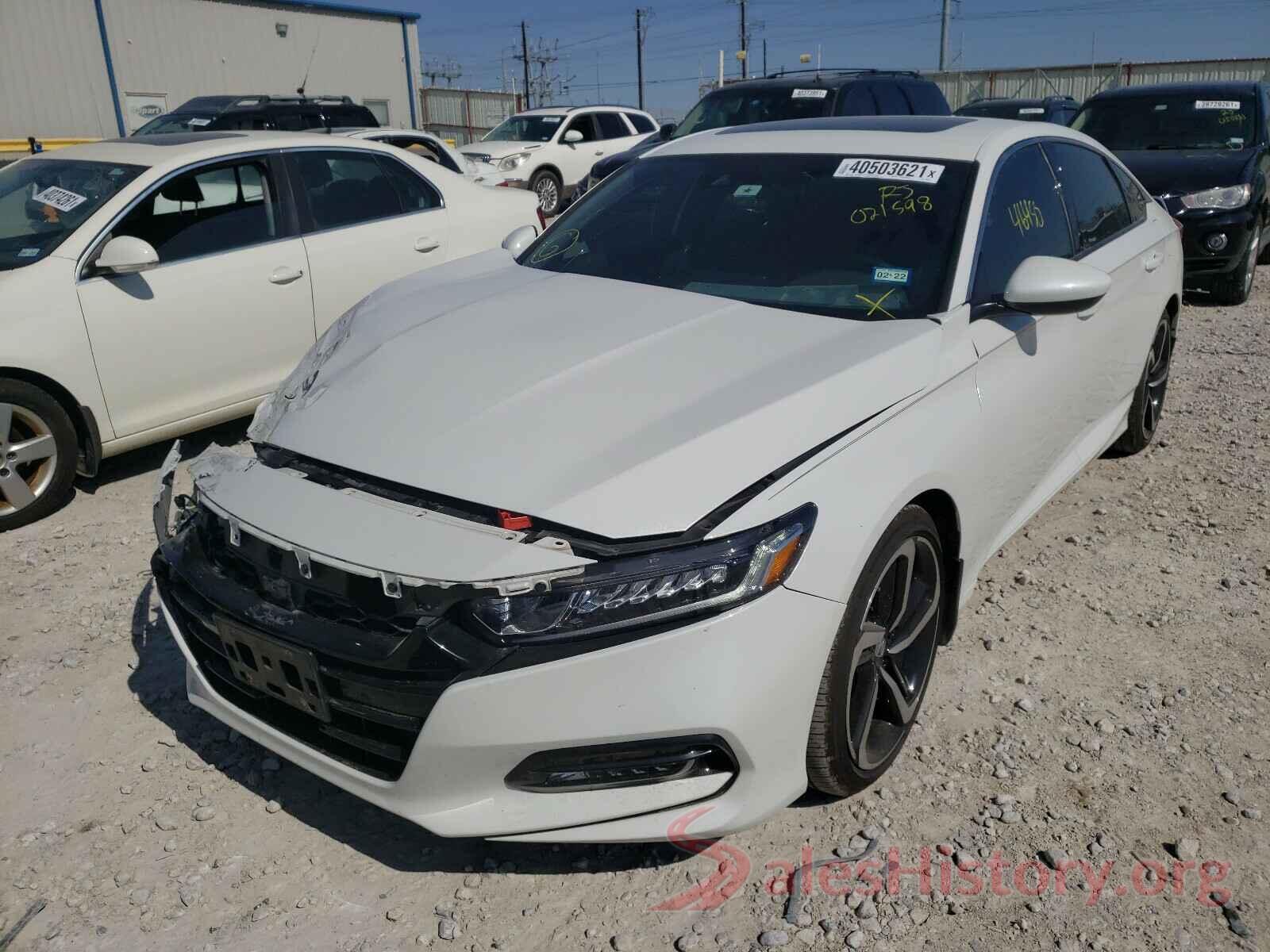 1HGCV2F30JA021598 2018 HONDA ACCORD