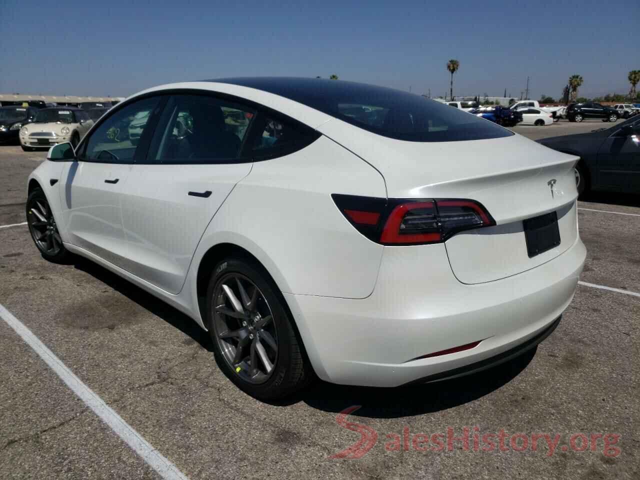 5YJ3E1EA3MF939592 2021 TESLA MODEL 3