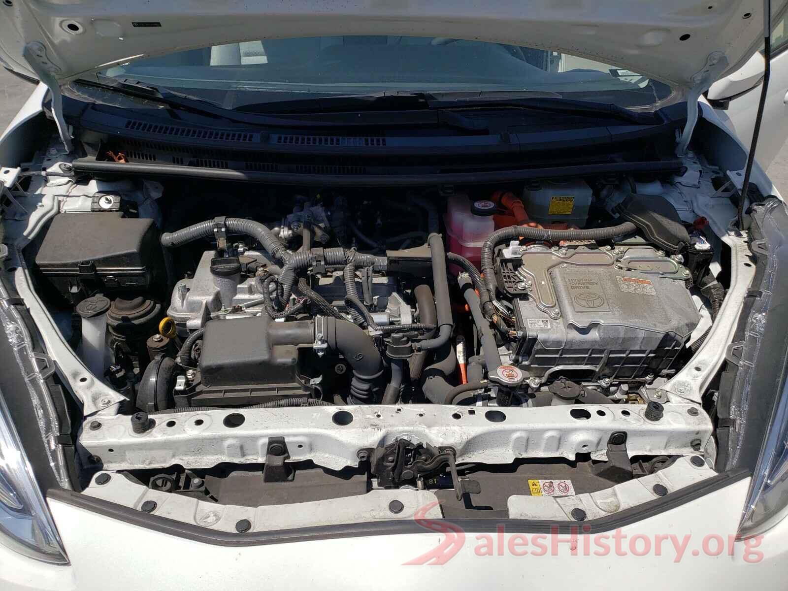 JTDKDTB31J1604626 2018 TOYOTA PRIUS