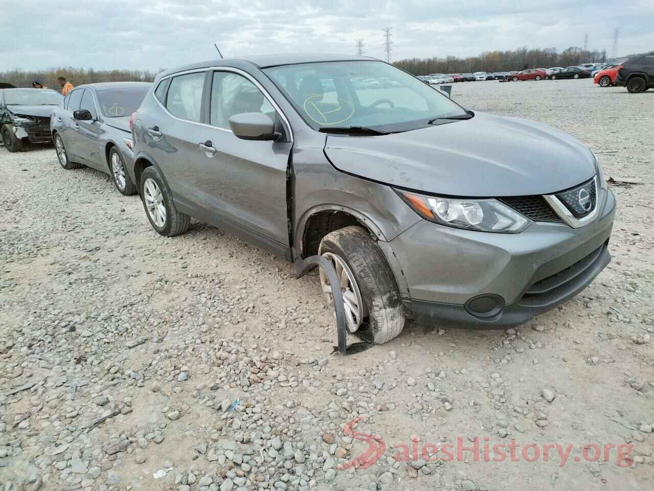 JN1BJ1CPXJW187432 2018 NISSAN ROGUE