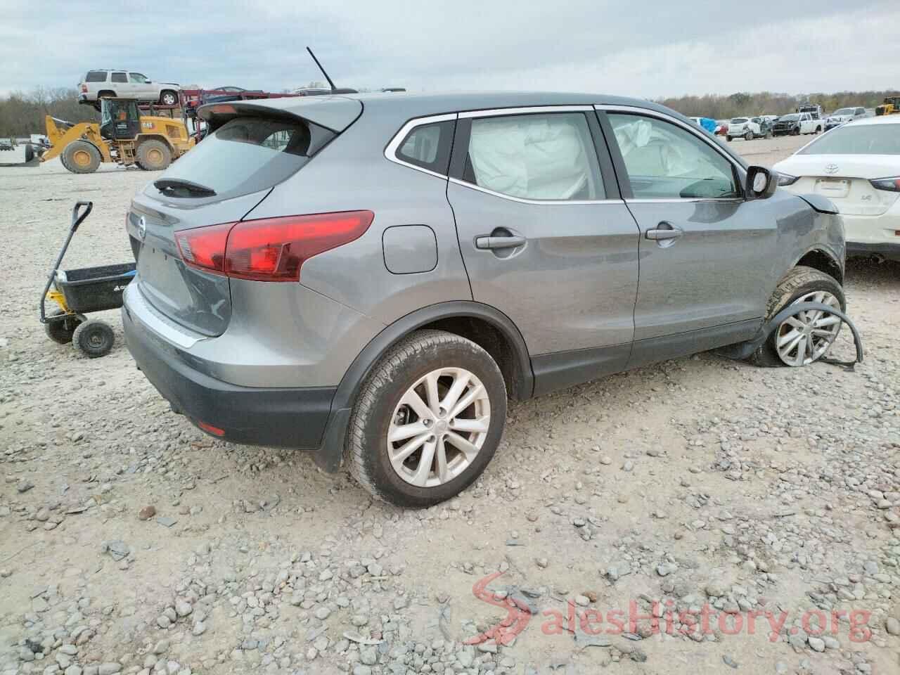 JN1BJ1CPXJW187432 2018 NISSAN ROGUE