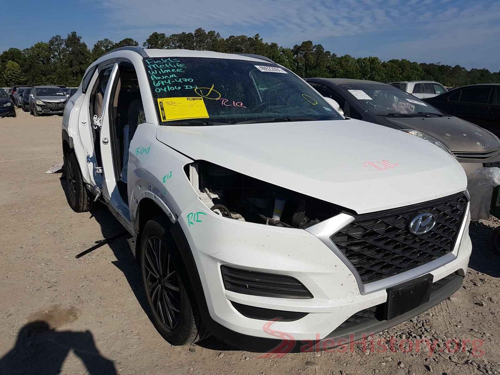 KM8J33AL5KU899757 2019 HYUNDAI TUCSON