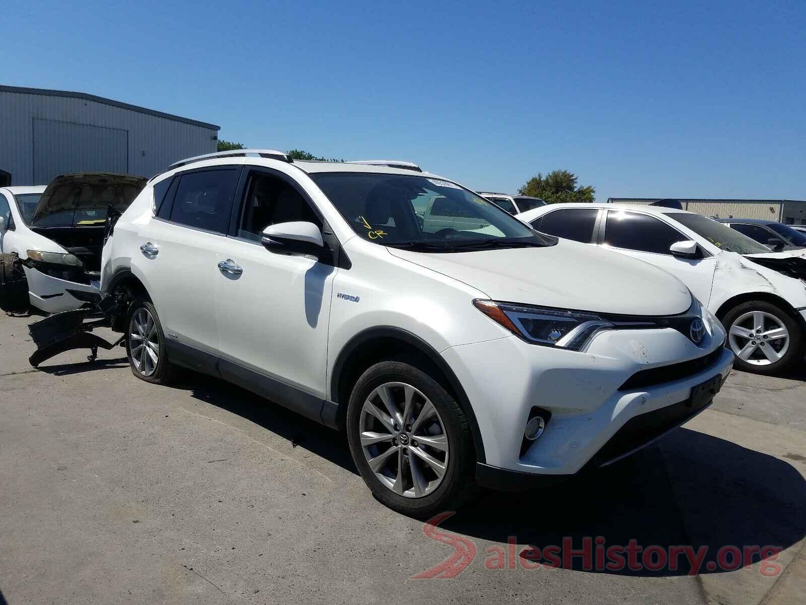 JTMDJREV1JD184138 2018 TOYOTA RAV4