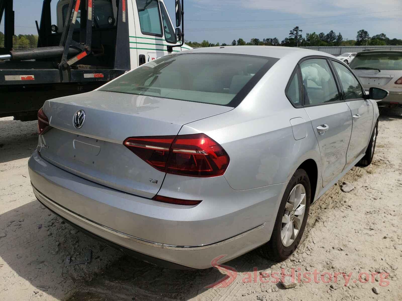 1VWAA7A35JC006733 2018 VOLKSWAGEN PASSAT