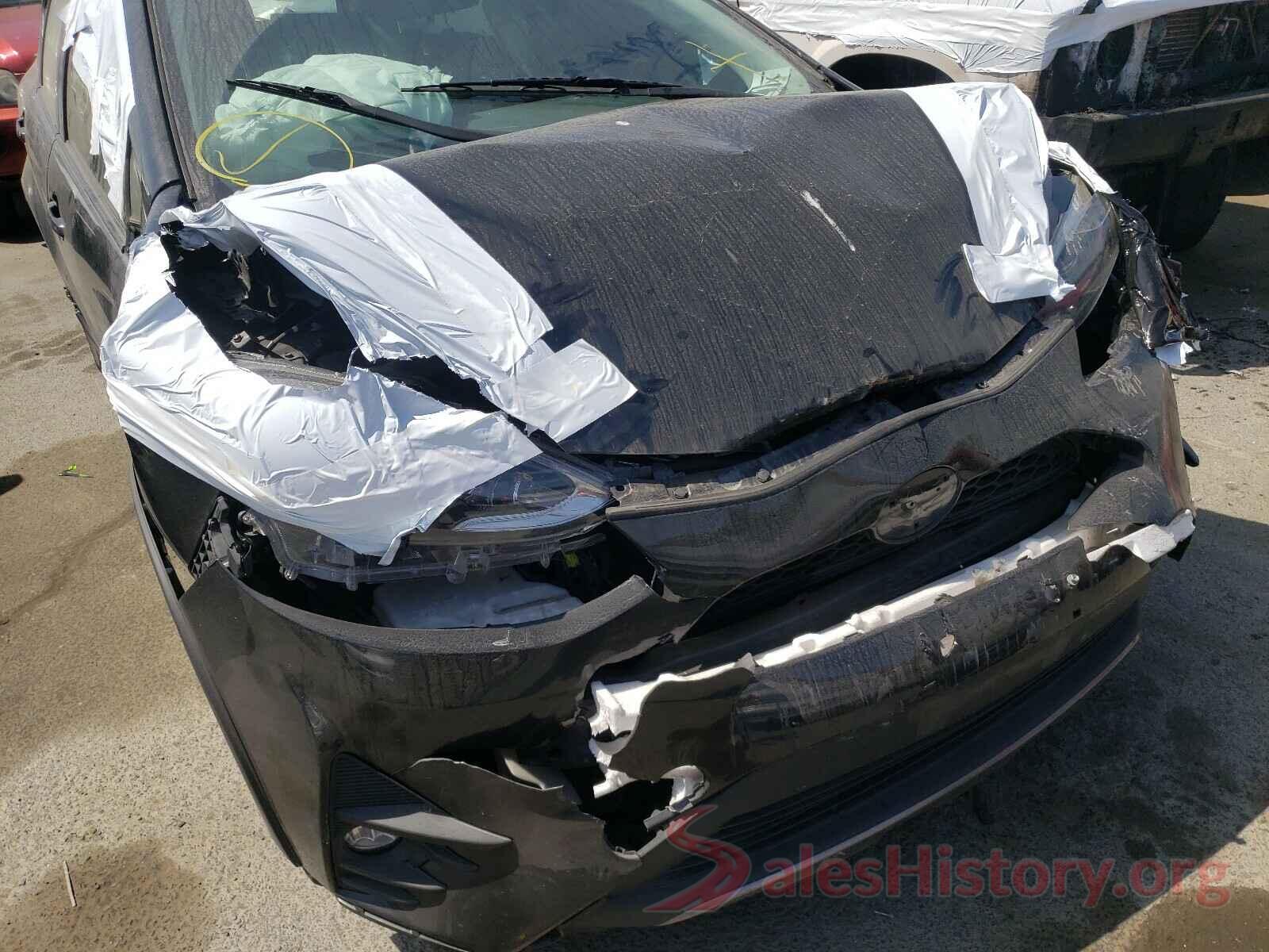 JTDKDTB34J1606743 2018 TOYOTA PRIUS