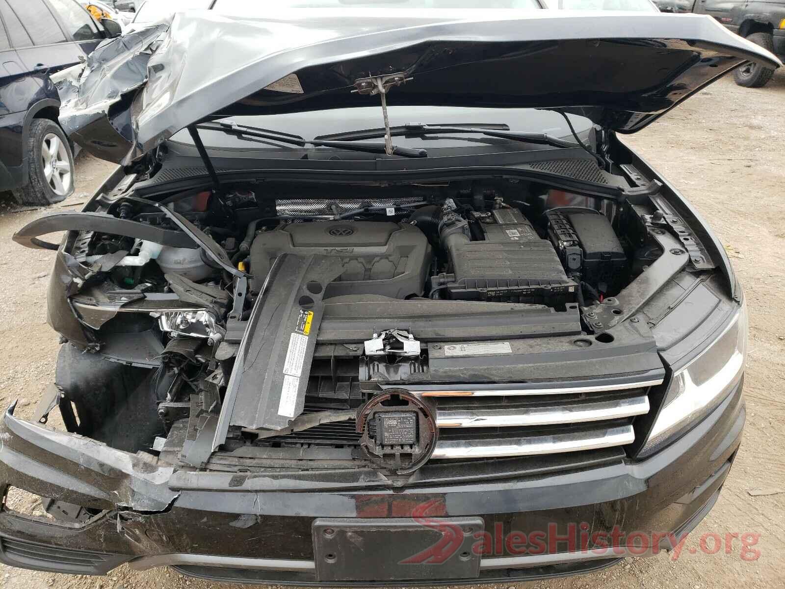 3VV0B7AX4KM176596 2019 VOLKSWAGEN TIGUAN