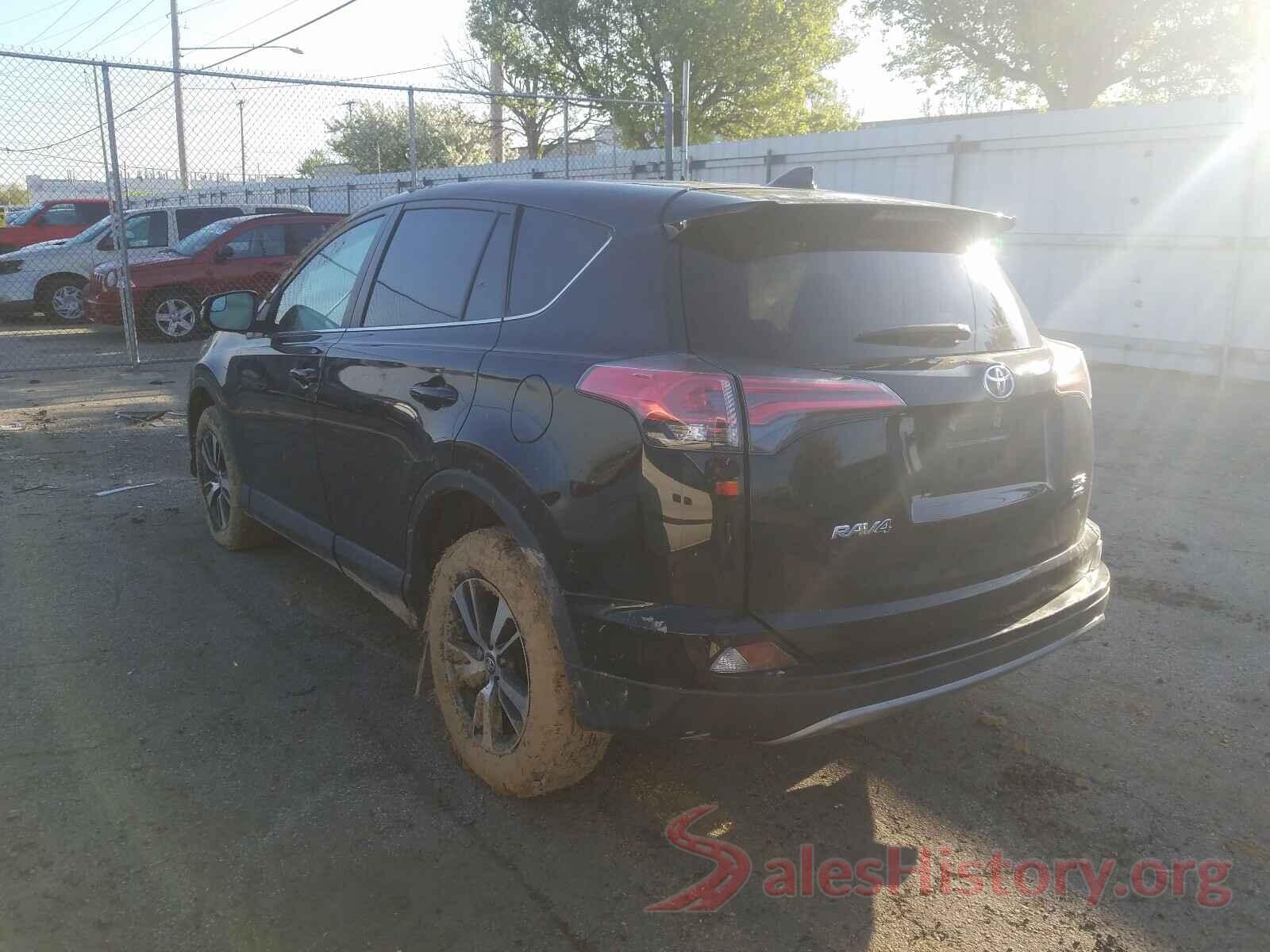 2T3RFREV2JW810595 2018 TOYOTA RAV4