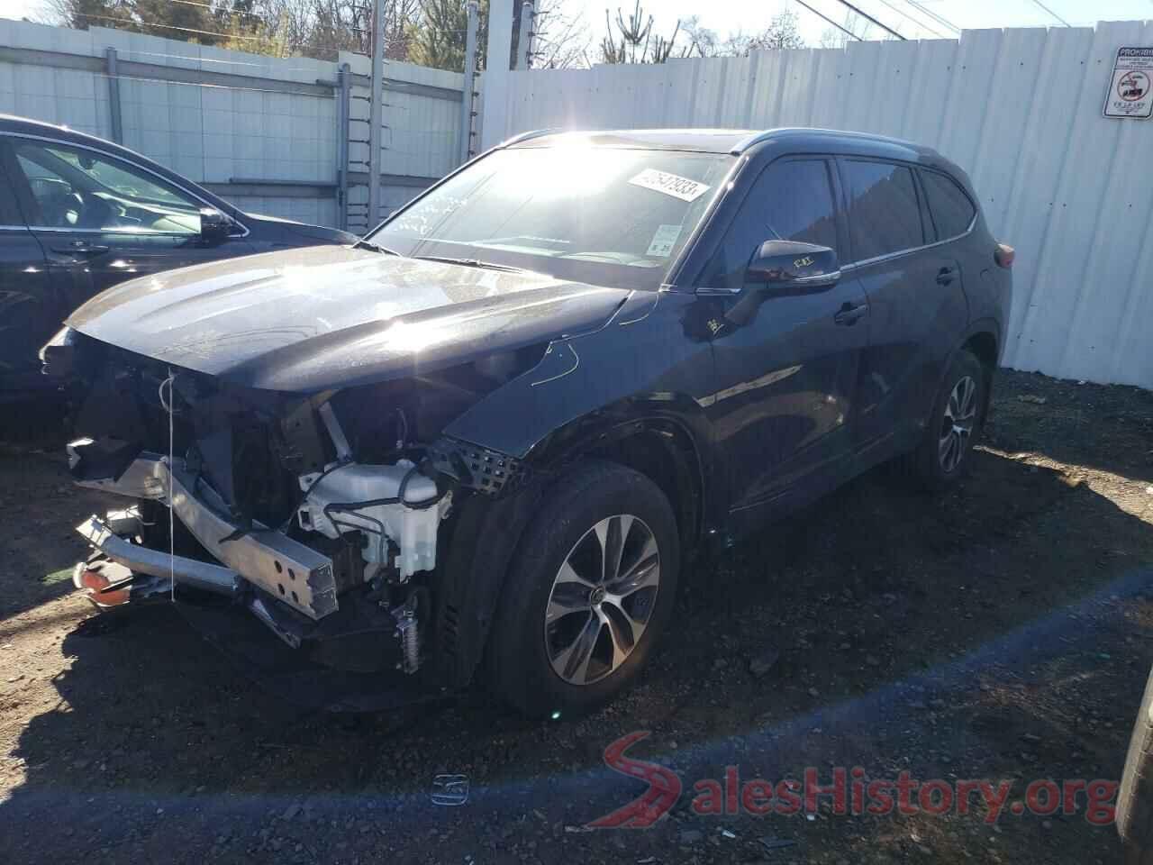 5TDGZRBH8LS516376 2020 TOYOTA HIGHLANDER