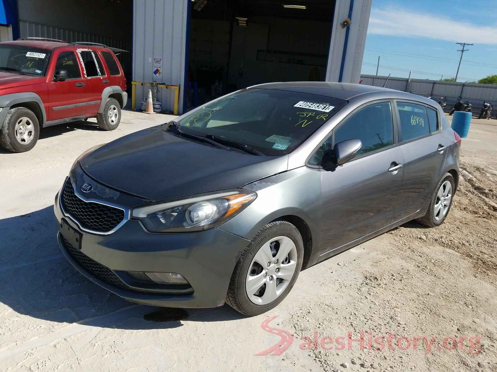 KNAFK5A82G5574390 2016 KIA FORTE