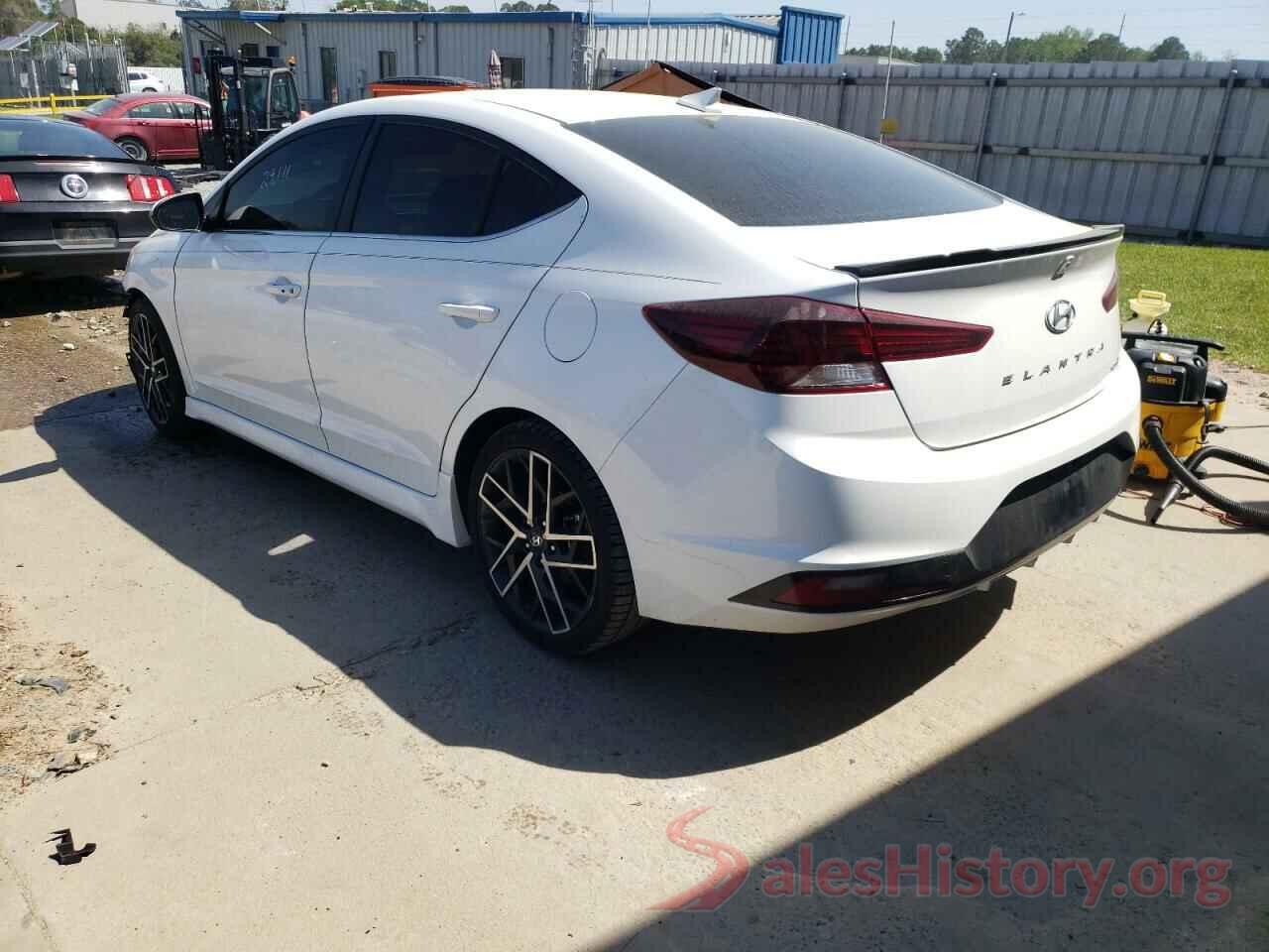 KMHD04LB6KU814263 2019 HYUNDAI ELANTRA