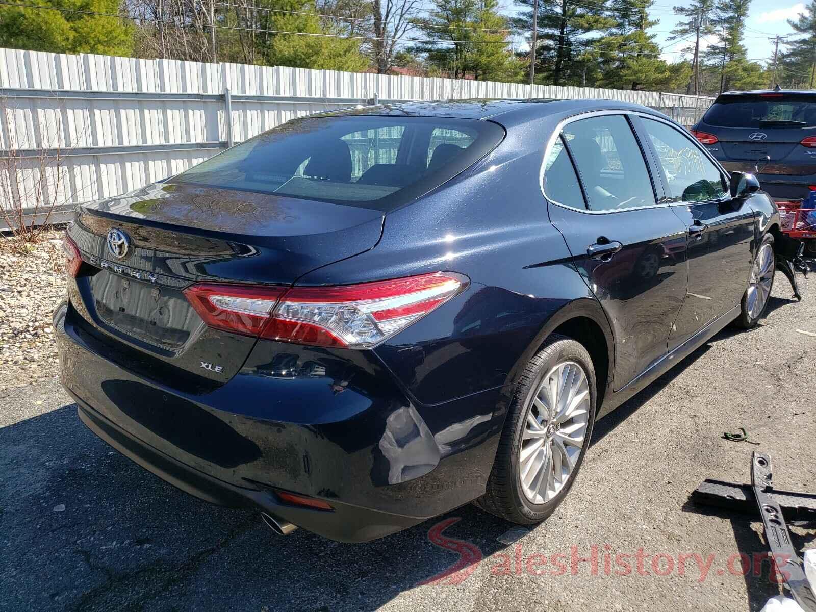 4T1B11HK2JU525259 2018 TOYOTA CAMRY