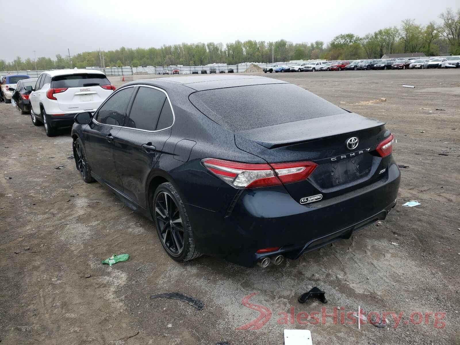 4T1B61HK2JU515090 2018 TOYOTA CAMRY