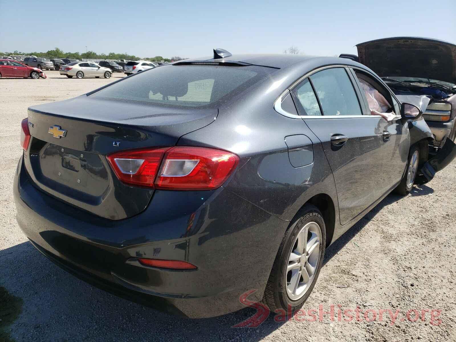 1G1BE5SM2J7100996 2018 CHEVROLET CRUZE