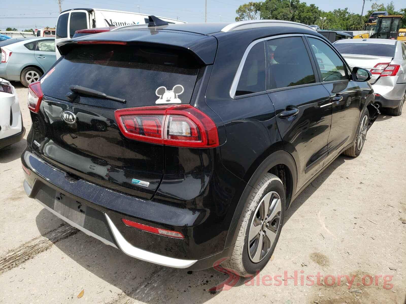 KNDCC3LC1K5233998 2019 KIA NIRO