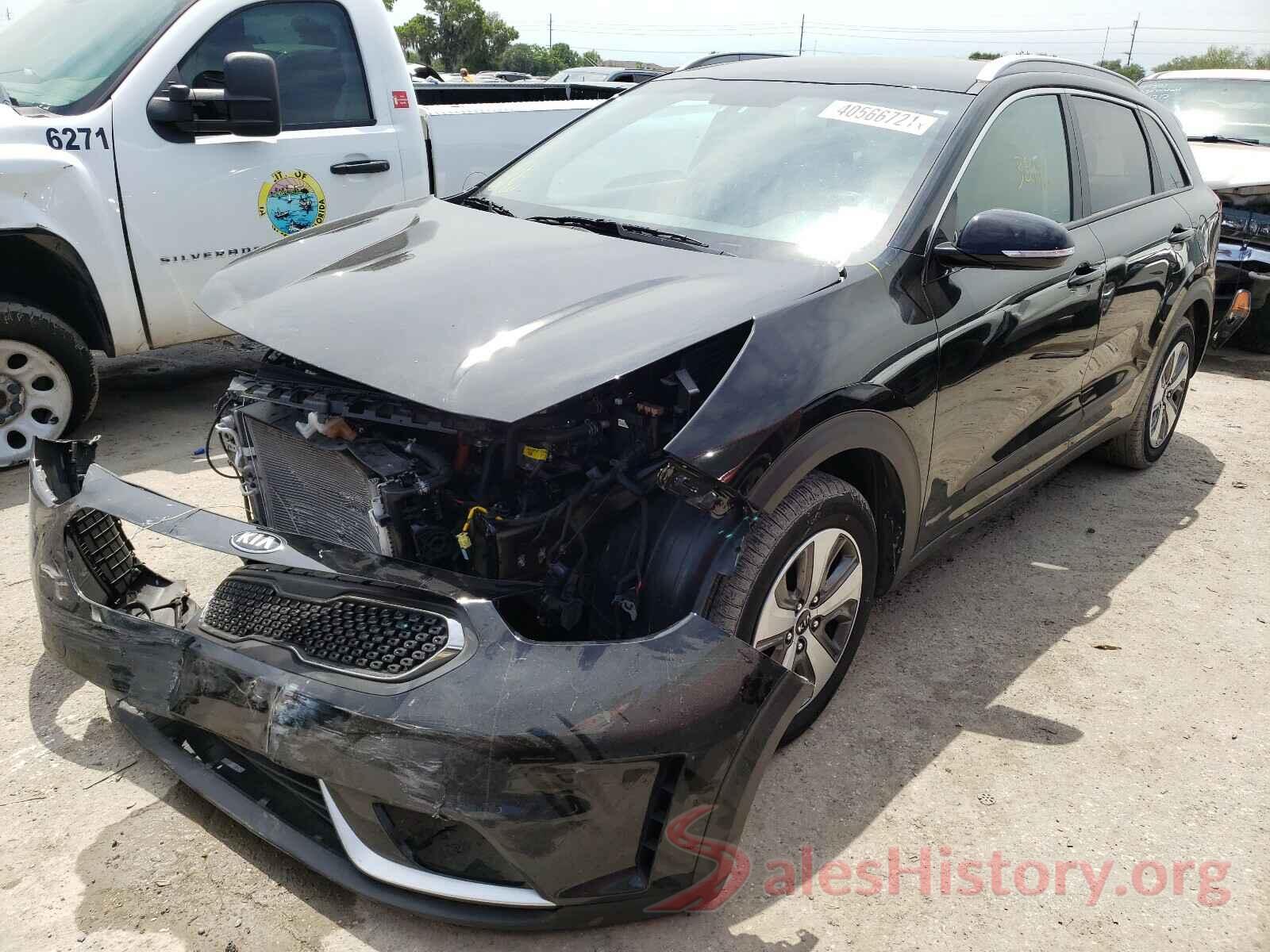 KNDCC3LC1K5233998 2019 KIA NIRO